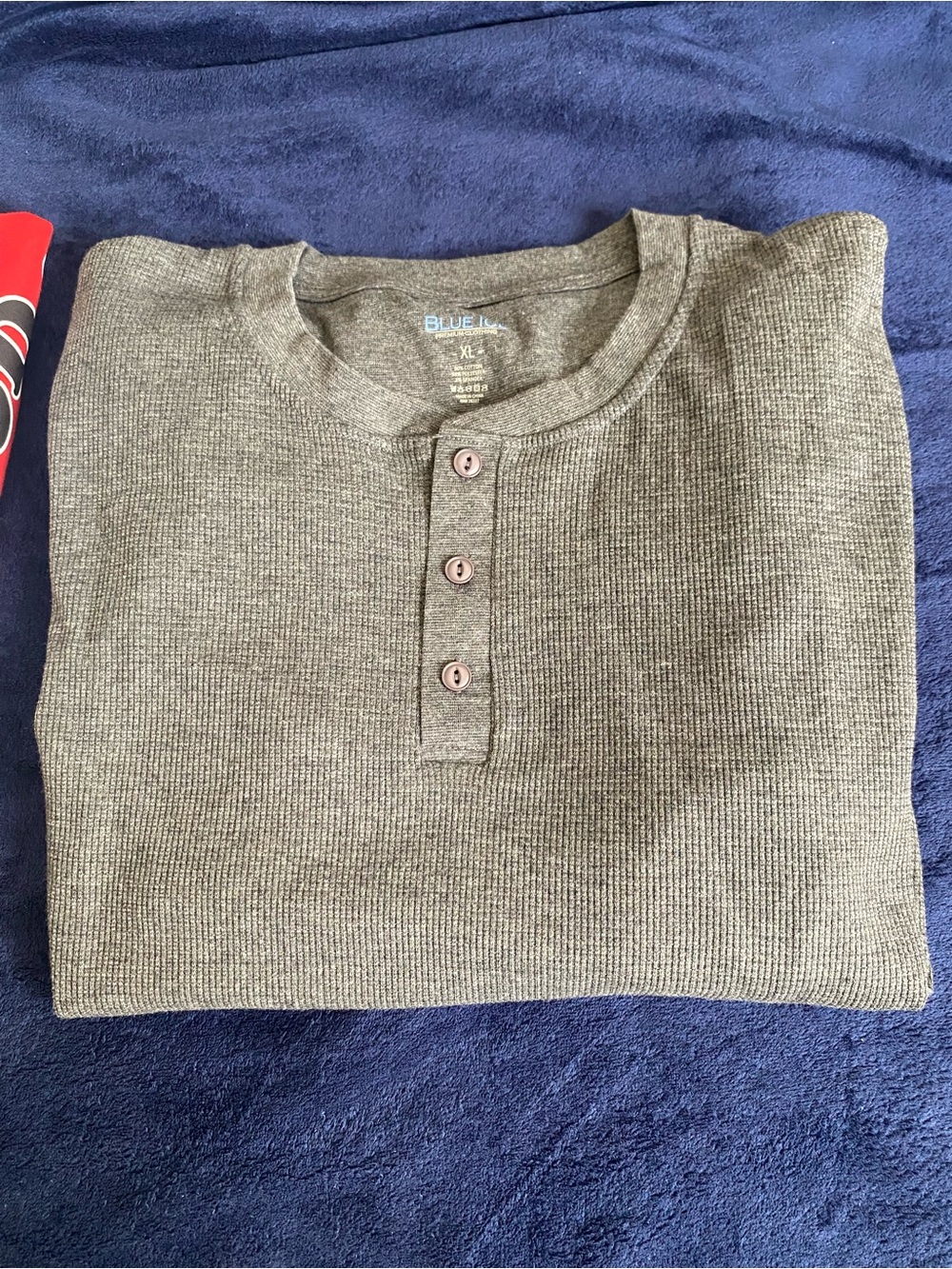 4 Shirt Bundle Champion Snoopy Driscoll’s Graphic Tees Thermal NWT/NWOT M-Xl - Picture 5 of 5